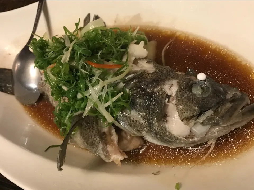 Snapdishの料理写真:活けハタの姿蒸し🐟|buhizouさん