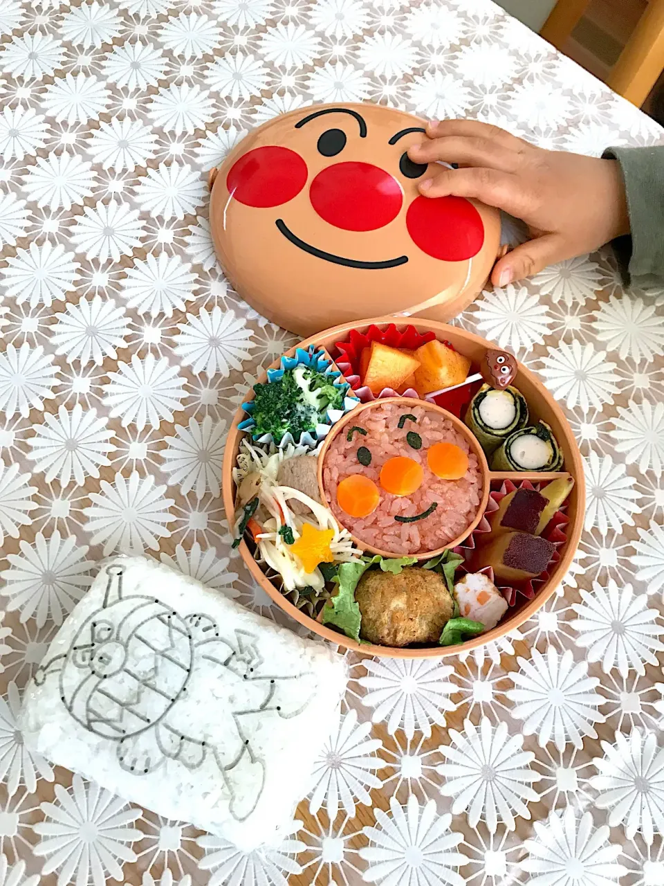 Snapdishの料理写真:保育所アンパンマン弁当|みーさん