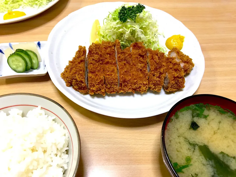 絶対合格！トンカツ定食|ツナコさん