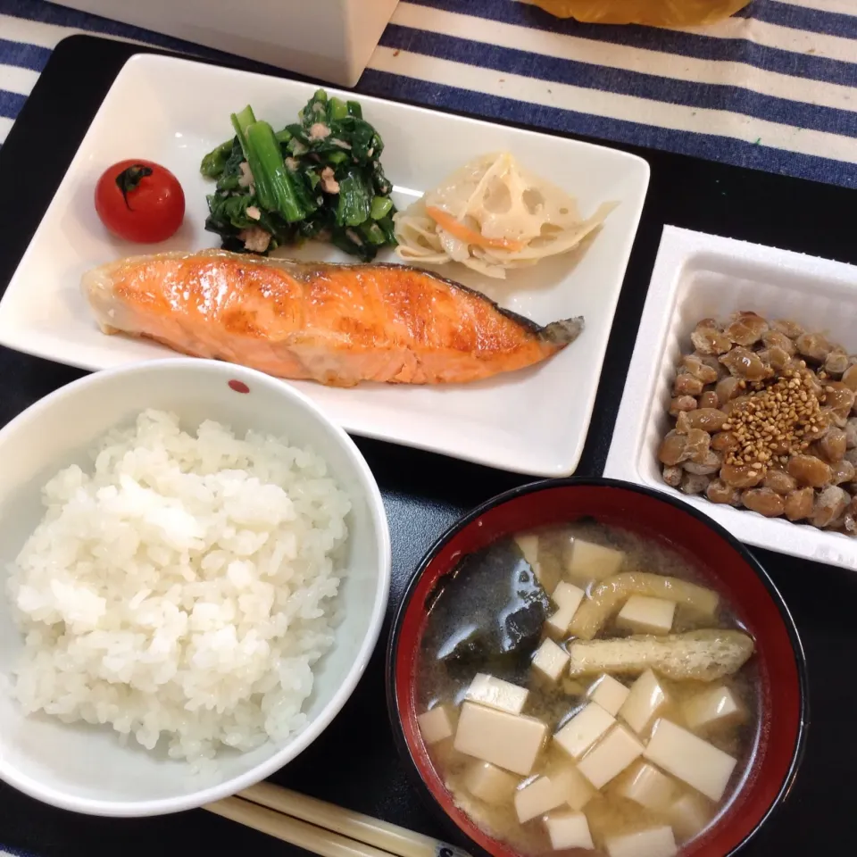 娘たちの日曜の朝食〜|yukoさん