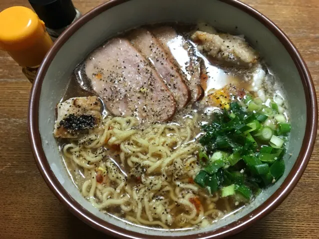 マルちゃん正麺🍜、醤油味❗️(・ω・)✨|サソリさん