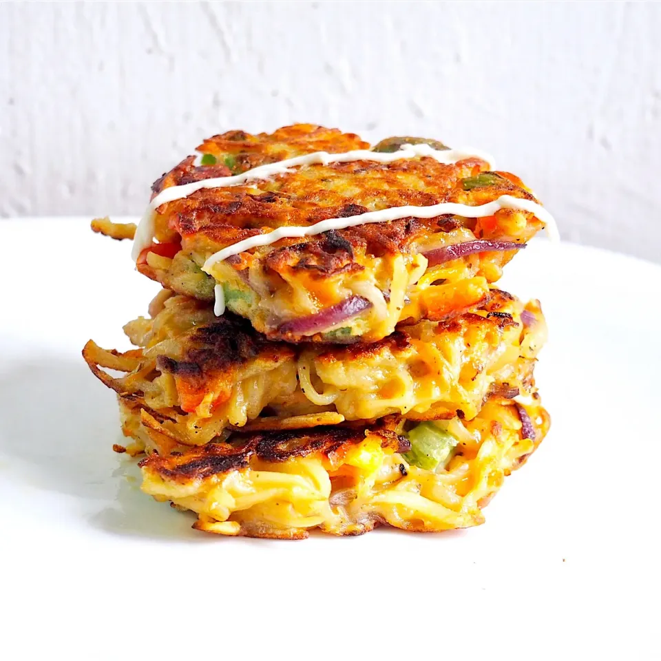 Potato and mixed vegetables latkes|Misstyさん