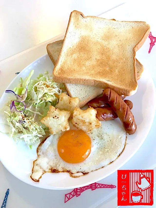 Snapdishの料理写真:朝昼兼用ご飯😊|☆ぴ〜ちゃん☆さん