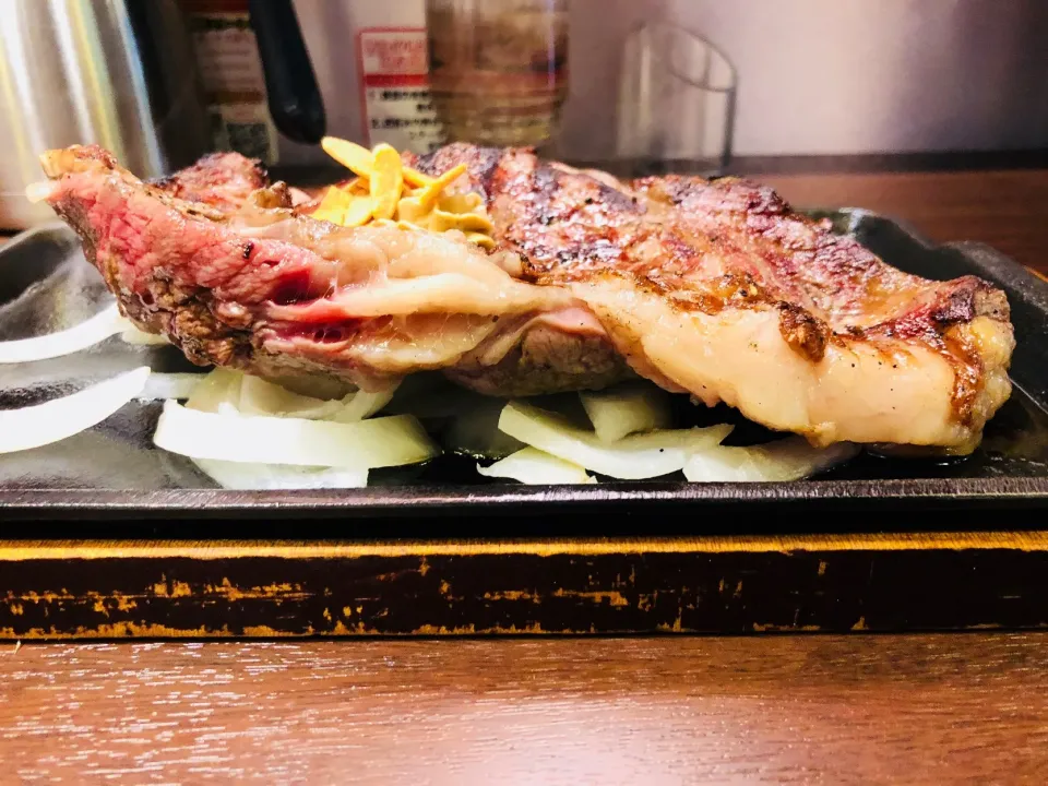 Snapdishの料理写真:リブロース300g|THE SUNSEAさん