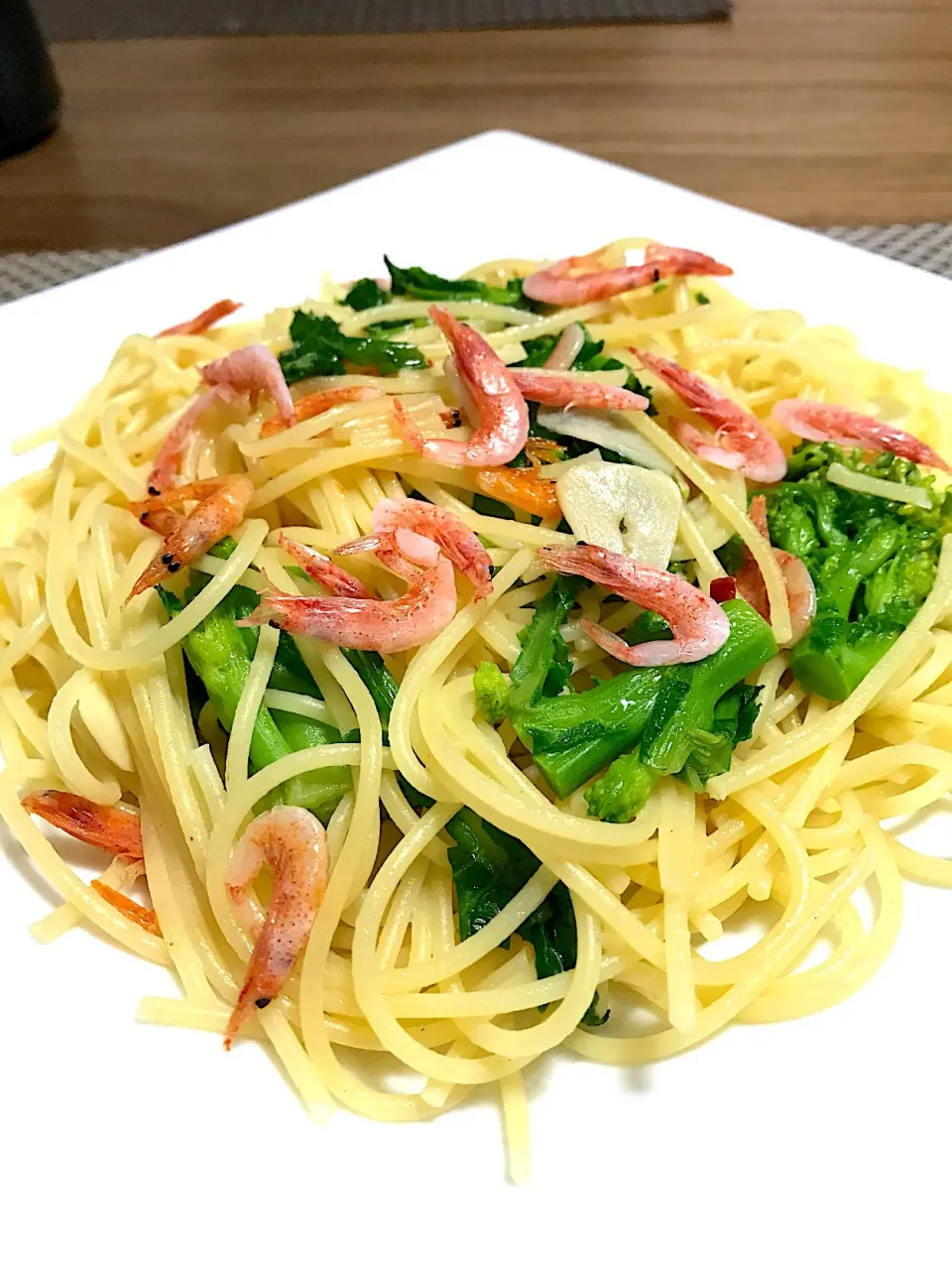 Snapdishの料理写真:桜エビと菜の花のパスタ|あやさん