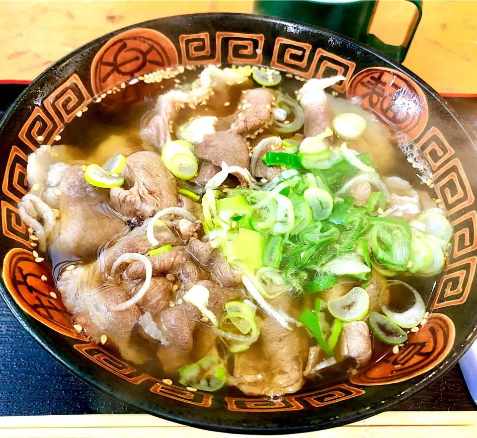 京都府井手町多賀の梅本商店｢初代猪ラーメン｣¥300-！|たつやセバスチャンさん