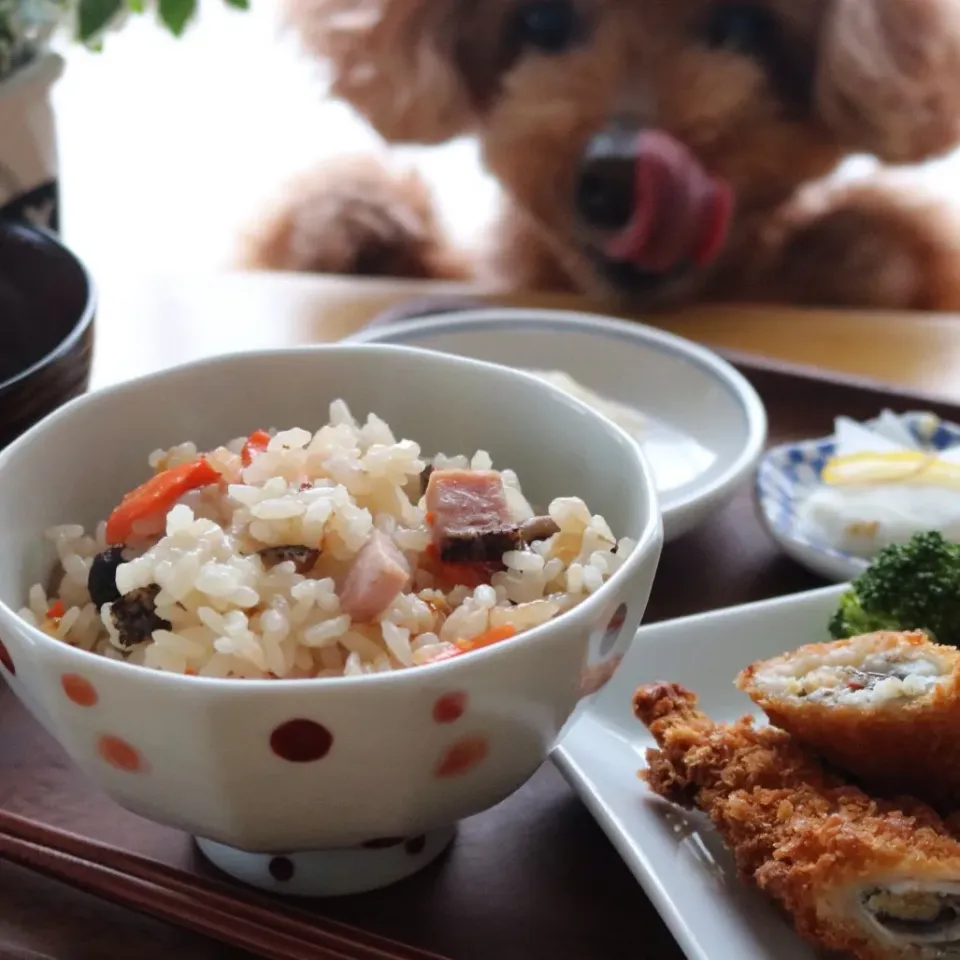 お餅入り炊き込みご飯
#お餅アレンジ#中華おこわ#おうちランチ|tomoさん