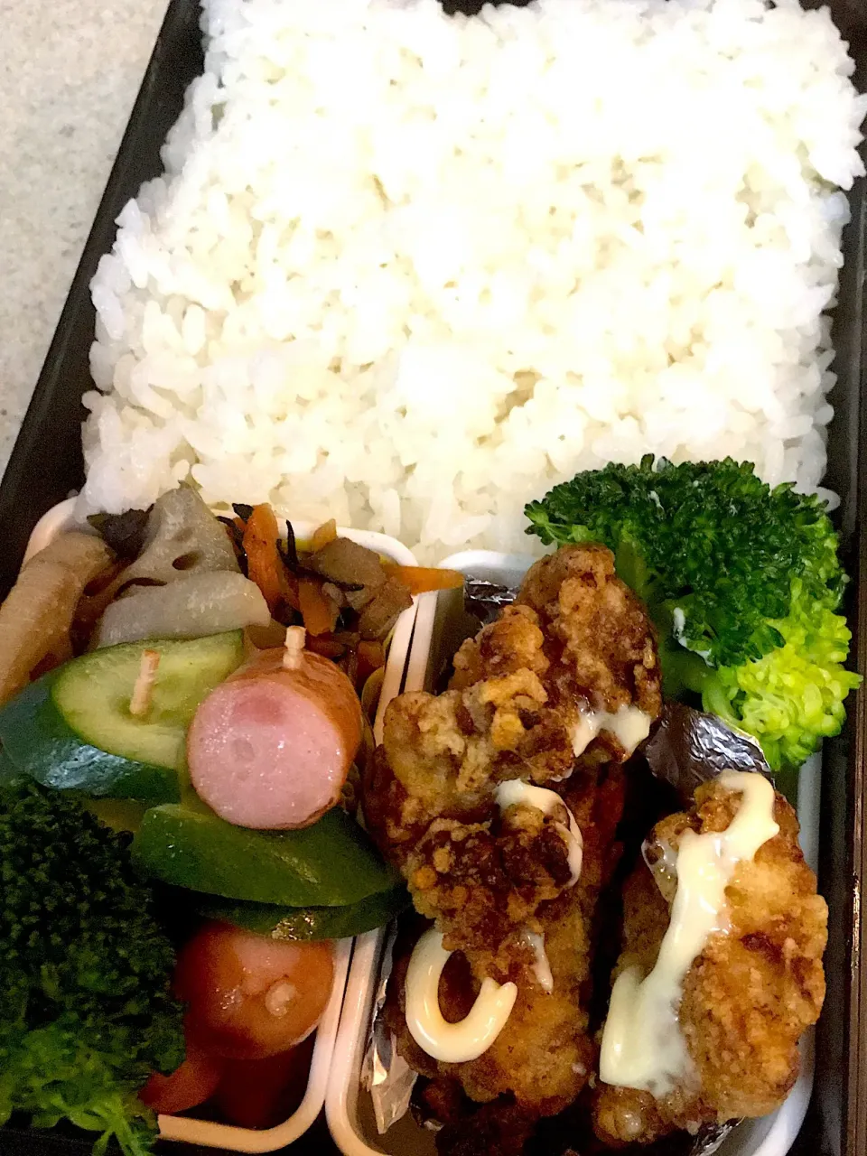 唐揚げ弁当|白さくさん