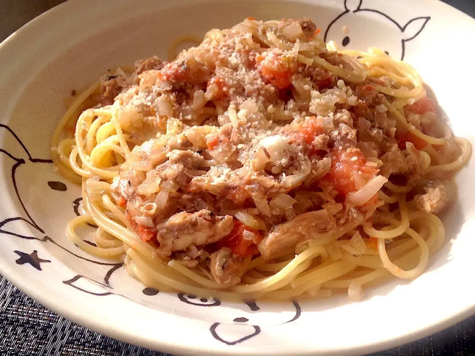 鯖の水煮とトマトの和風パスタ🍅|はるさん