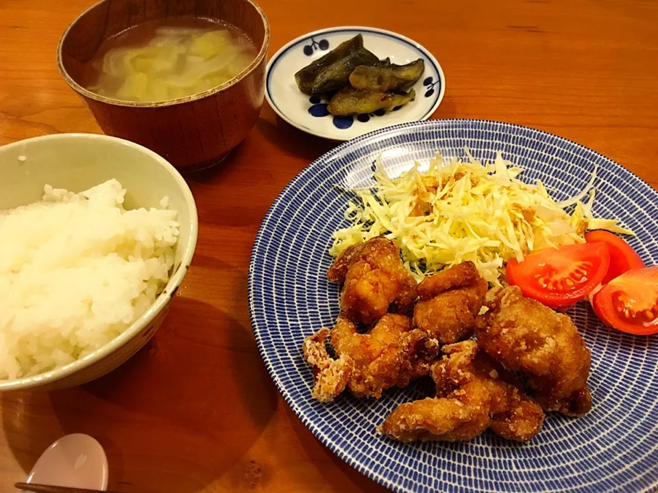 1/29 夕飯♪ 鶏唐揚げ  茄子煮浸し  白菜とセロリのスープ|ikukoさん