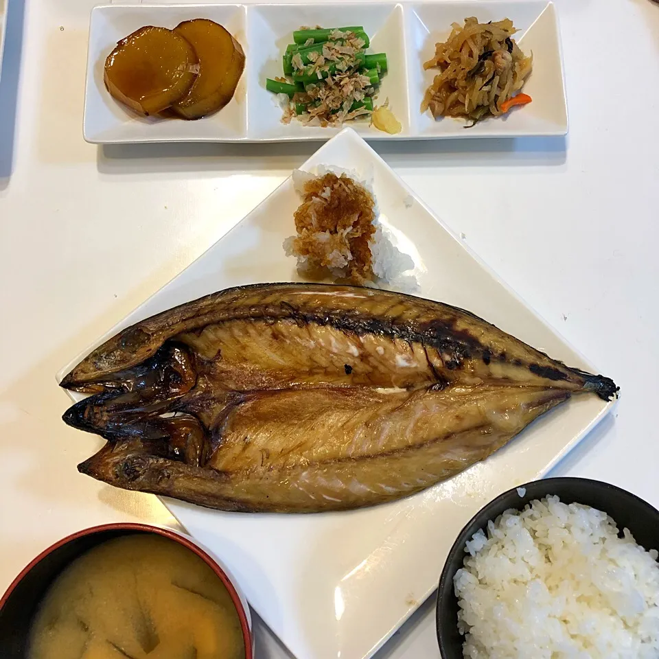 Snapdishの料理写真:サバの干物♡2018/01/29|ちび太さん