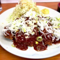 ネギ味噌ロースカツ定食|まさま〜ささん