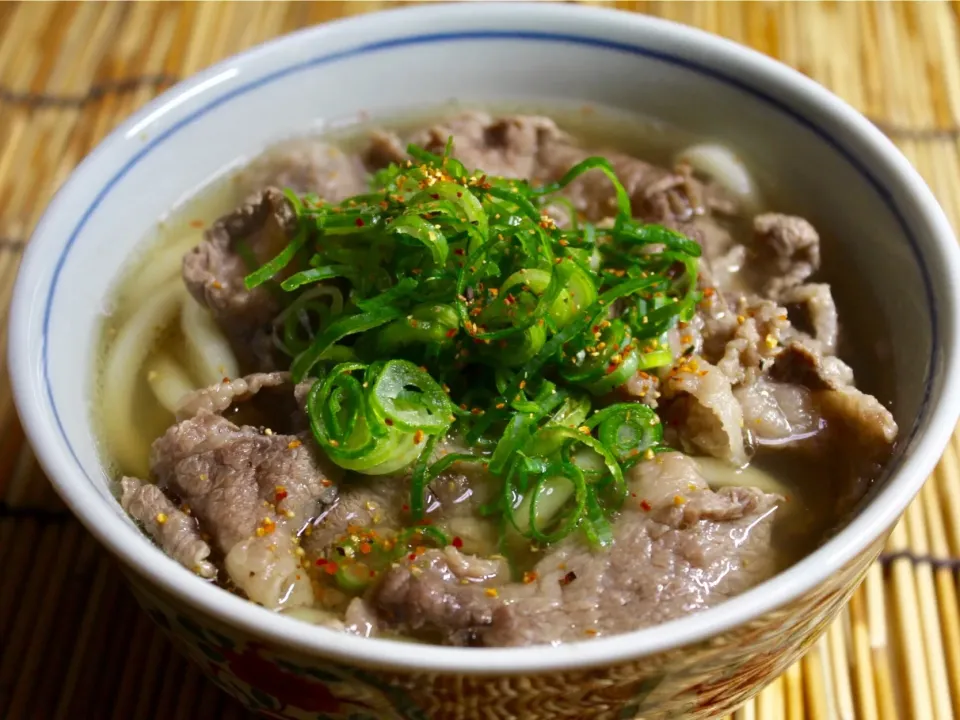 昨夜の晩ご飯  肉うどん|Hiroshi  Kimuraさん