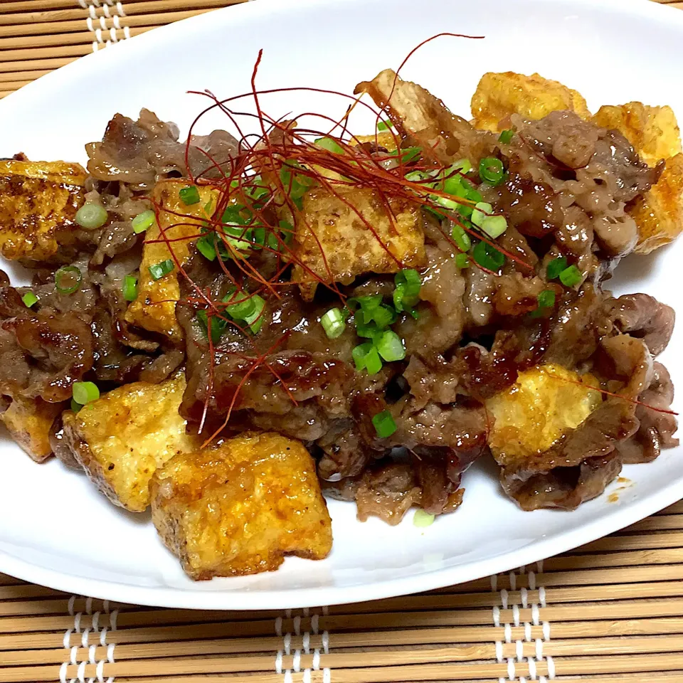 Snapdishの料理写真:#つくおき 
焼き豆腐の唐揚げと牛肉の甘辛炒め|もこうさぎさん