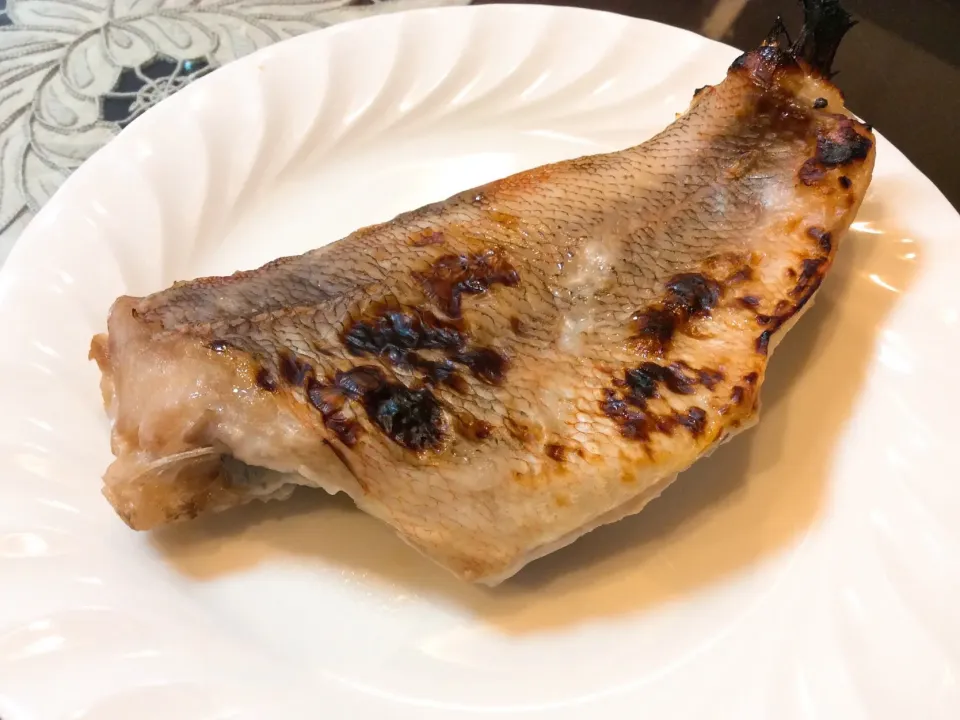 赤魚🐟の粕漬け😋|アライさんさん