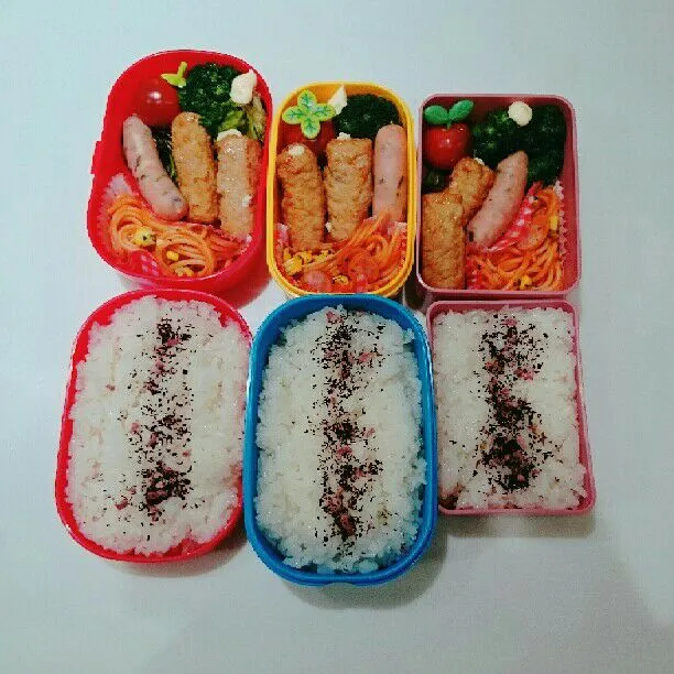 Snapdishの料理写真:1/31(水)の3人弁当🍱|ふみぃさん