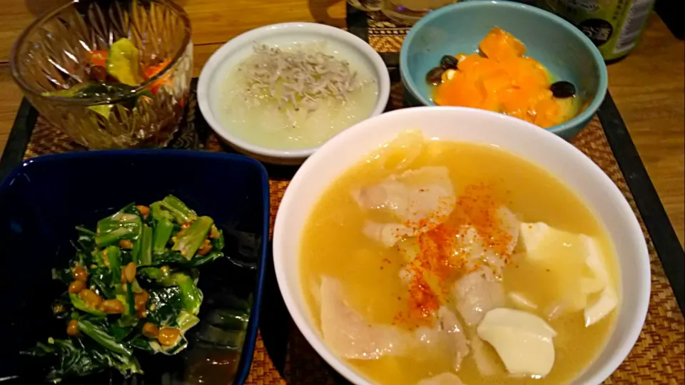 ニンジンサラダ＆小松菜と納豆＆しらすおろし＆デリサラダ|まぐろさん