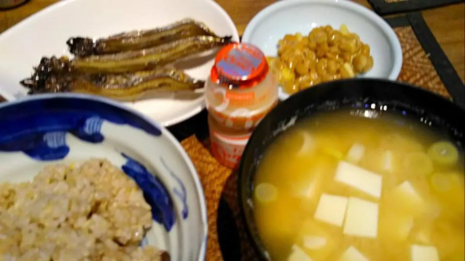 納豆＆豆腐の味噌汁＆ししゃも|まぐろさん