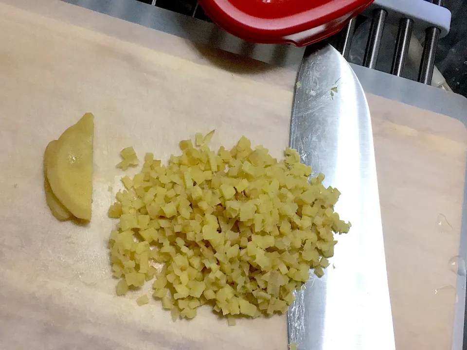 生姜の醤油漬けを作ります😋
寒い冬には体ポカポカになります☺️|yumyum😋さん