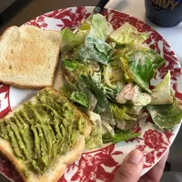 Snapdishの料理写真:Avocado toast and lettuce with sesame dressing|Louella Ignacio Escobarさん