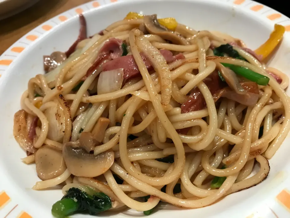 今週のおすすめ、合鴨と菜の花の醤油バタースパゲッティ🍝|buhizouさん