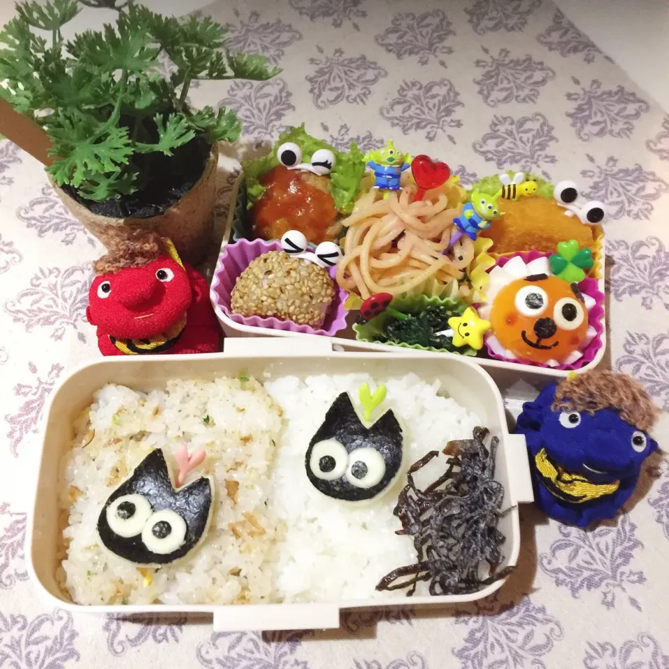 Snapdishの料理写真:2/2❤︎娘のお弁当❤︎
雪積もってきました…❄️
#お弁当 #お昼ごはん #娘弁当 #ランチ #二色ごはん|Makinsさん