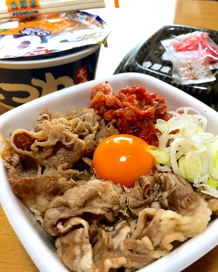 TKG牛丼/吉野家/スーパーフライデー/ソフトバンク/タダ飯/紺のきつね/マルちゃん|ガク魁‼︎男飯さん