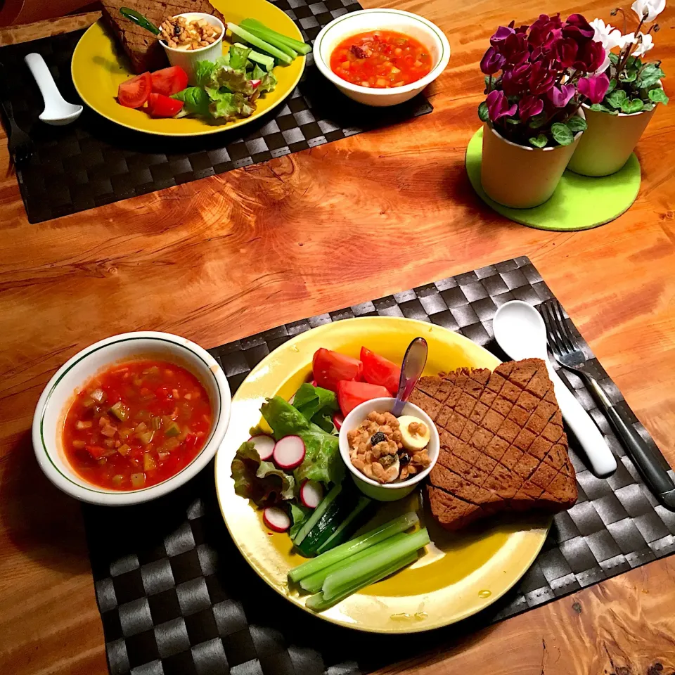 朝ごはん 2018・2・3|ローゼルさん