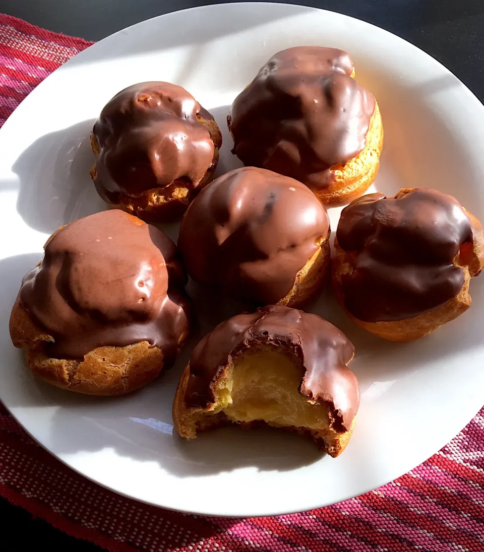 Choco custard choux|Melia Sandya Utamiさん