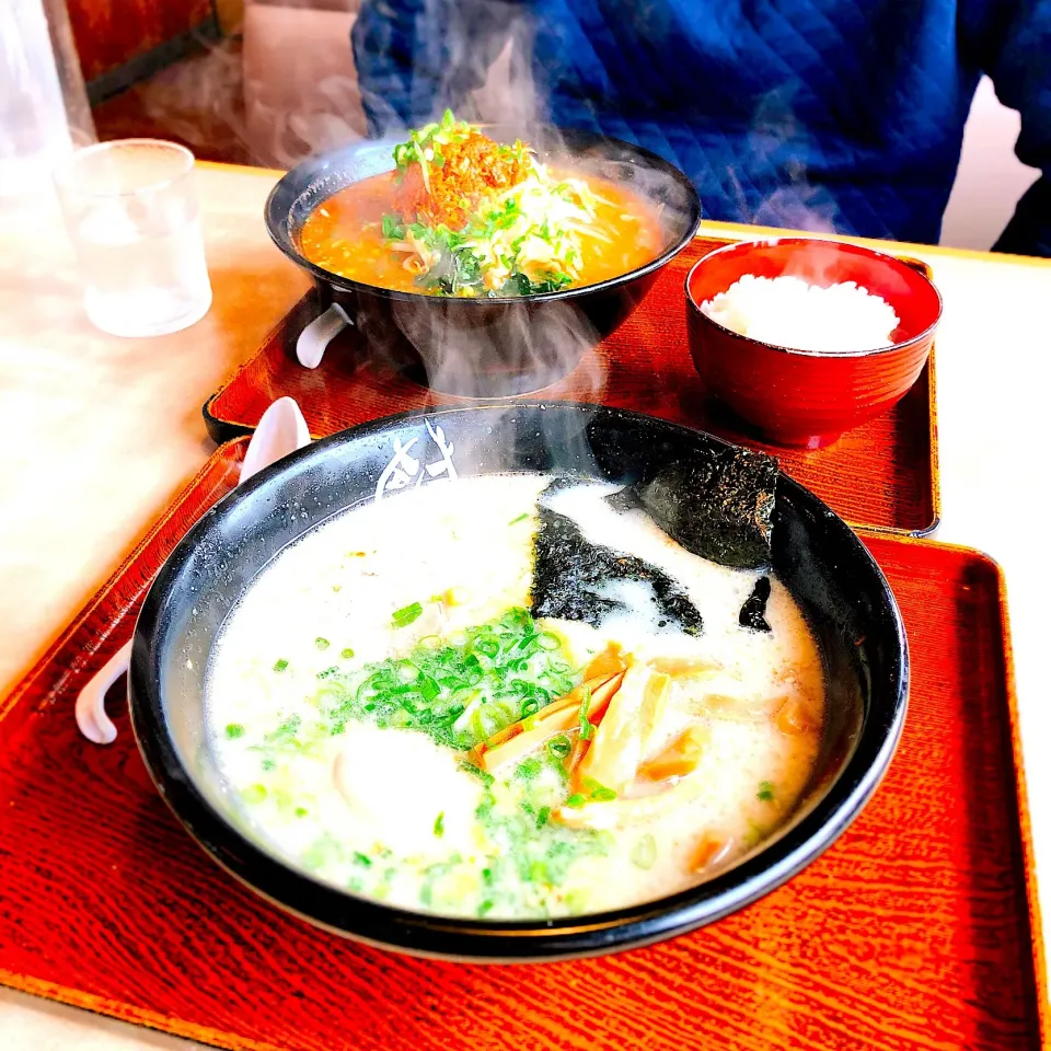 とんこつラーメン&大辛ラーメン|ヒロリンさん