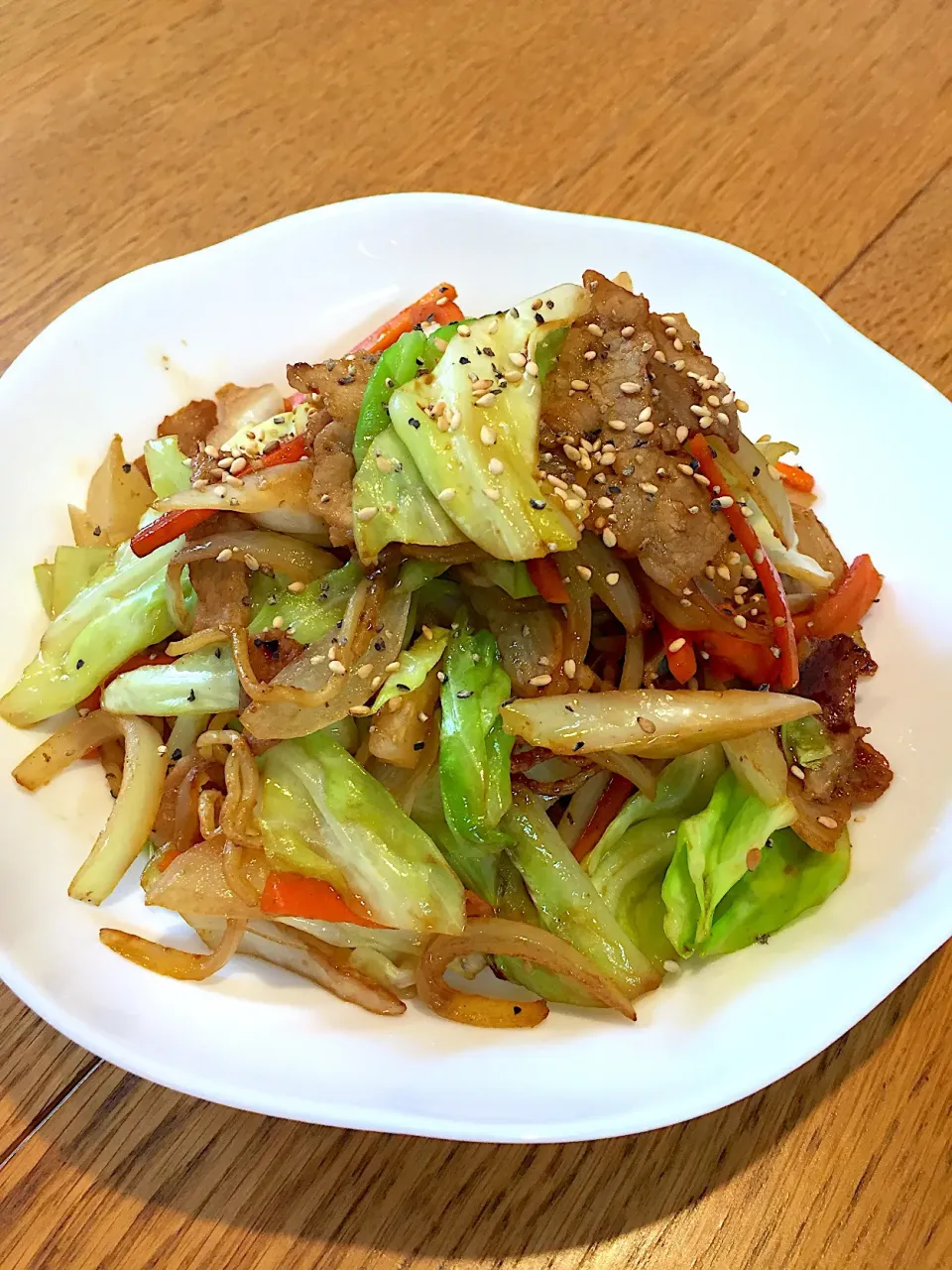 焼肉のタレで  野菜たっぷり焼きそば|まつださんさん