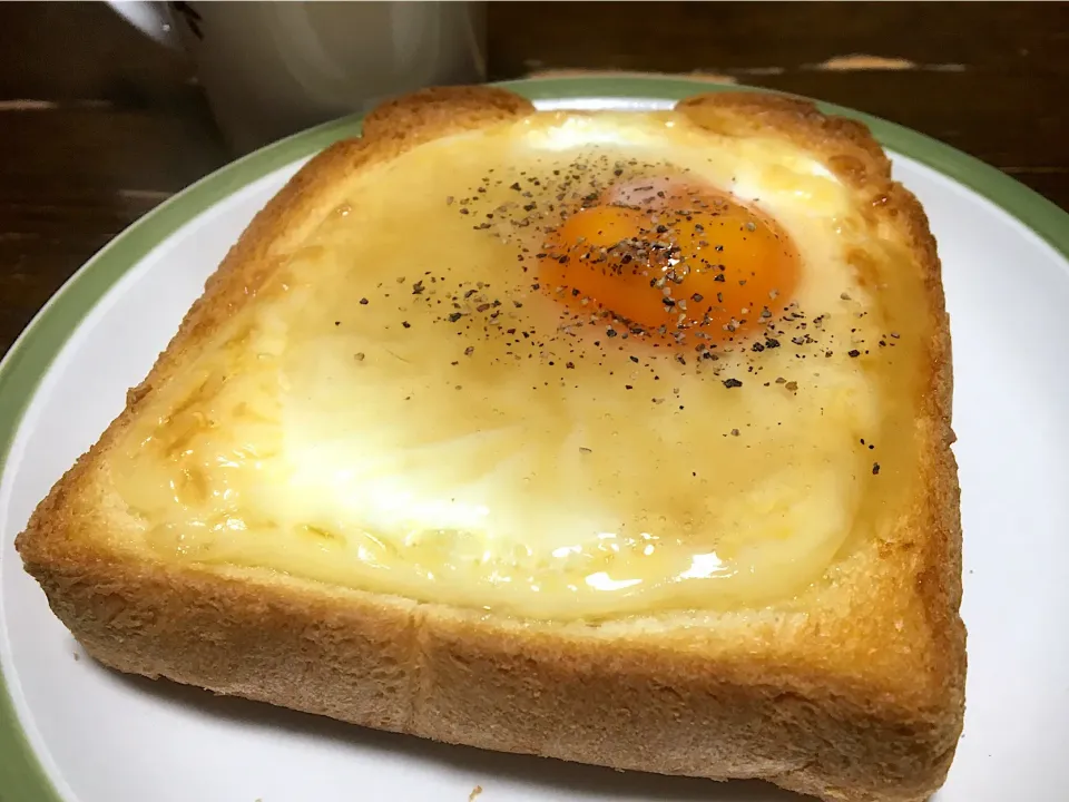 朝ごはん🌅🍽
あんかけ目玉トースト🍳
ソイラテ|ぽんたさん