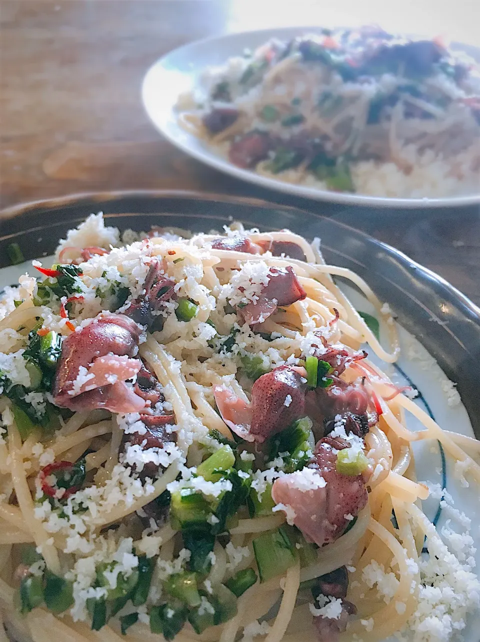 休日のお昼ごはん
・ホタルイカと蕪の葉パスタ|akiさん