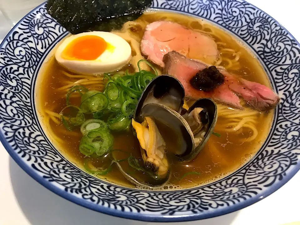 煮干しで出汁をとったラーメン|mayuさん