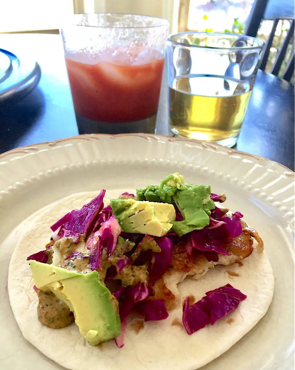 Brunch #superbowlsunday #fishtacos # roastedtomatillos #bloodymary|K Goodnessさん