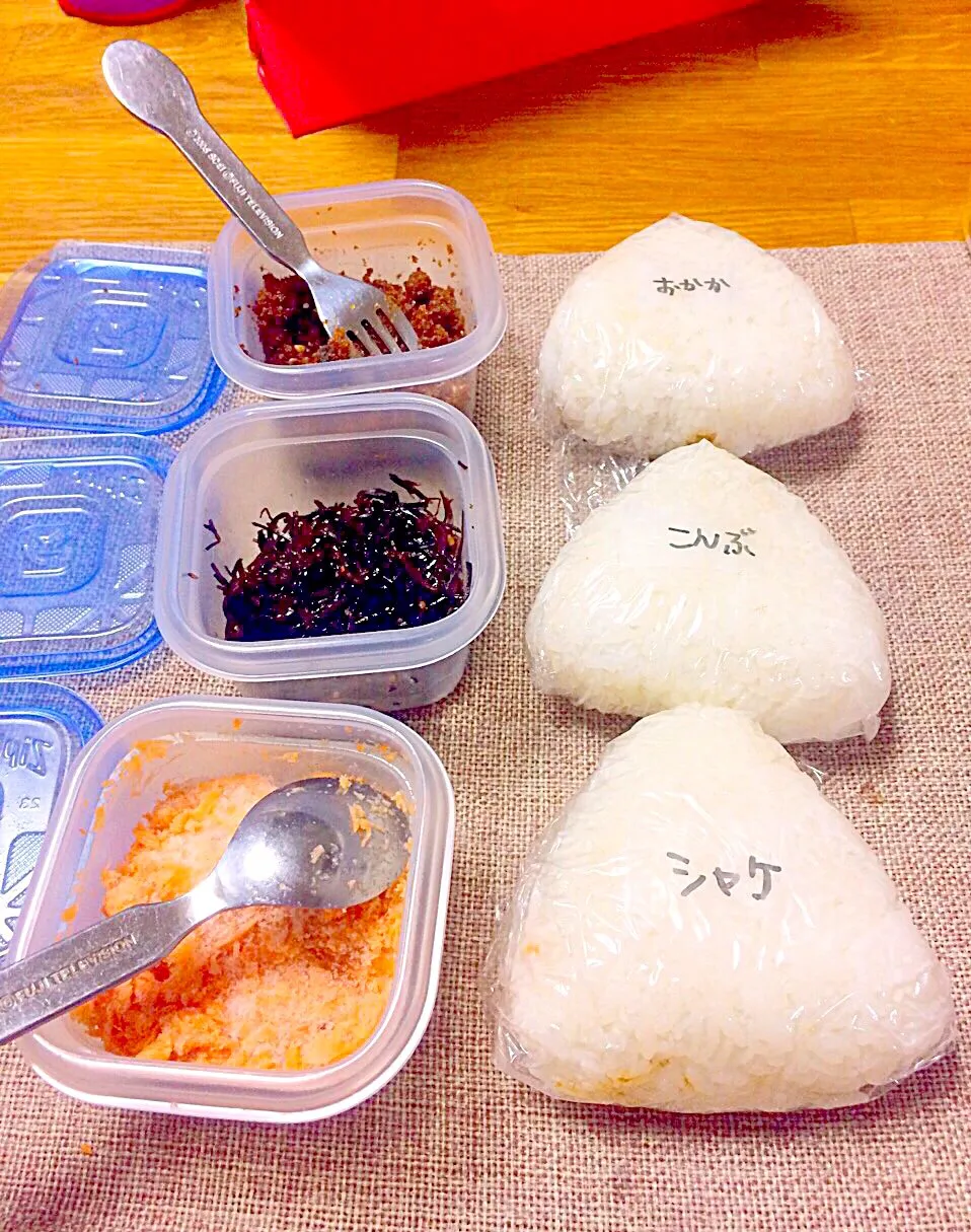 おむすび3種🍙🍙🍙
#冷凍保存用 #いつでもお弁当|morimi32さん