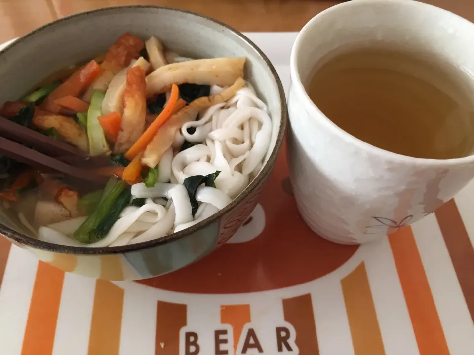 糖質制限こんにゃく麺稲庭うどん withコーン茶🌽|にゃふてんさん