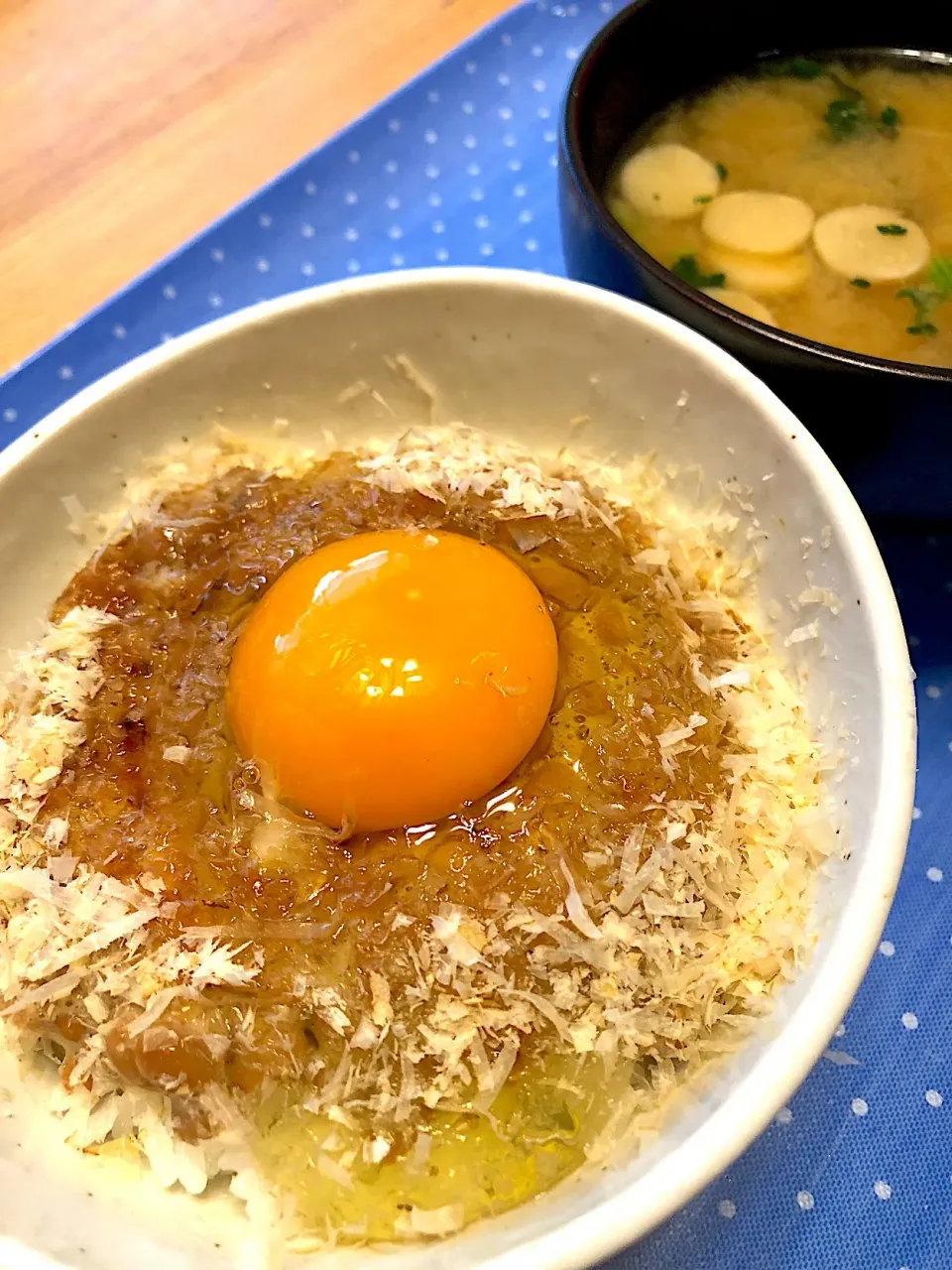 水戸っぽは納豆と鶏節と一緒で親子丼TKG|マツさん