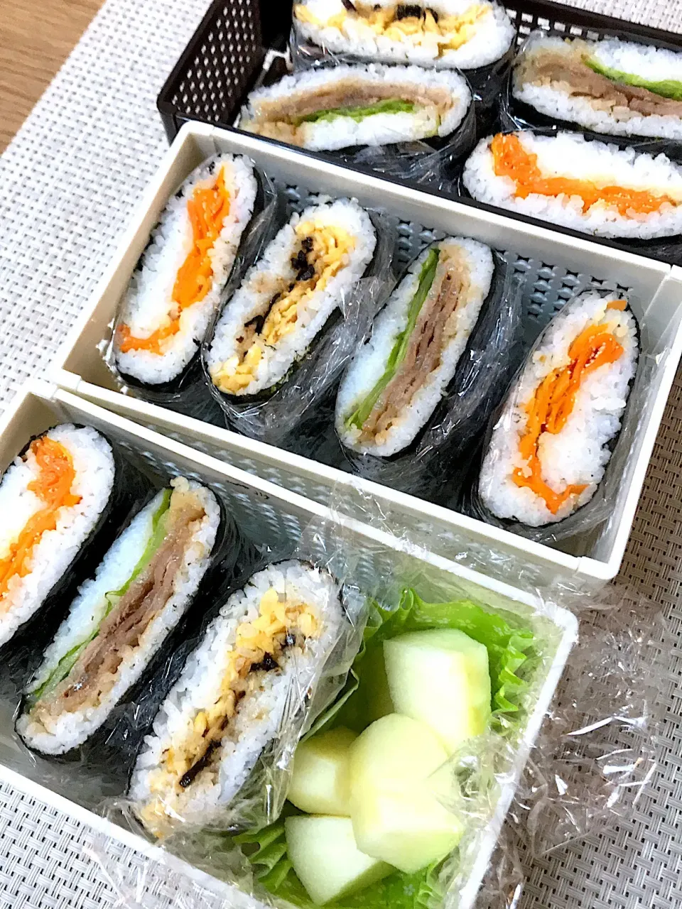 遠足用おにぎらず弁当|にいさん