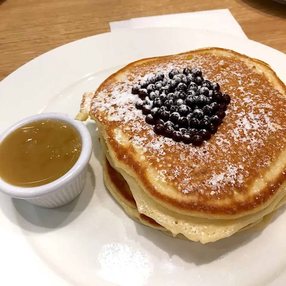 友人と朝カフェ。名駅ゲートタワーモール クリントン・ストリート・ベイキング・カンパニーのヴァローナ チョコレートのパンケーキ|星猫さん