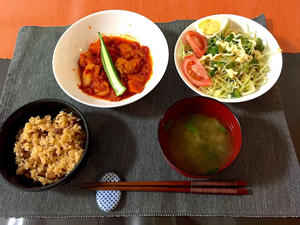 豆ごはんとトマト煮  献立|あーしょかぽんさん