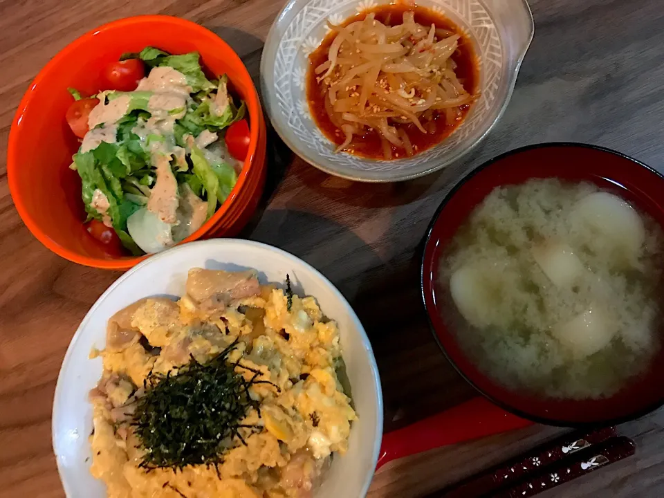 Snapdishの料理写真:#ピリ辛もやし#親子丼|gohankirokuさん