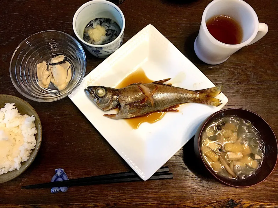 黒ムツの煮付け
酢牡蠣
ナマコ酢
シメジと油揚げのお汁|カドラさん