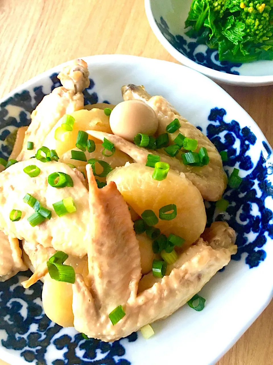 炊飯器で簡単！大根と手羽先の煮物|♡Shïmákö♡さん