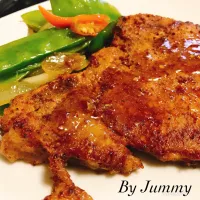 Snapdishの料理写真:Chilli paste pork chops|Jummyさん