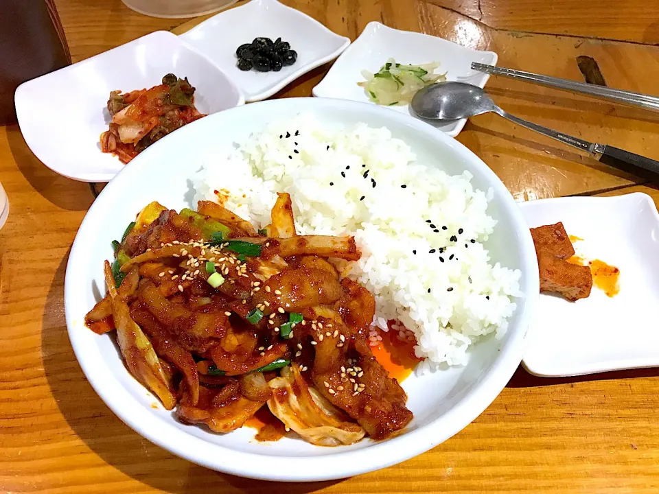 サムギョプサル丼|マハロ菊池さん