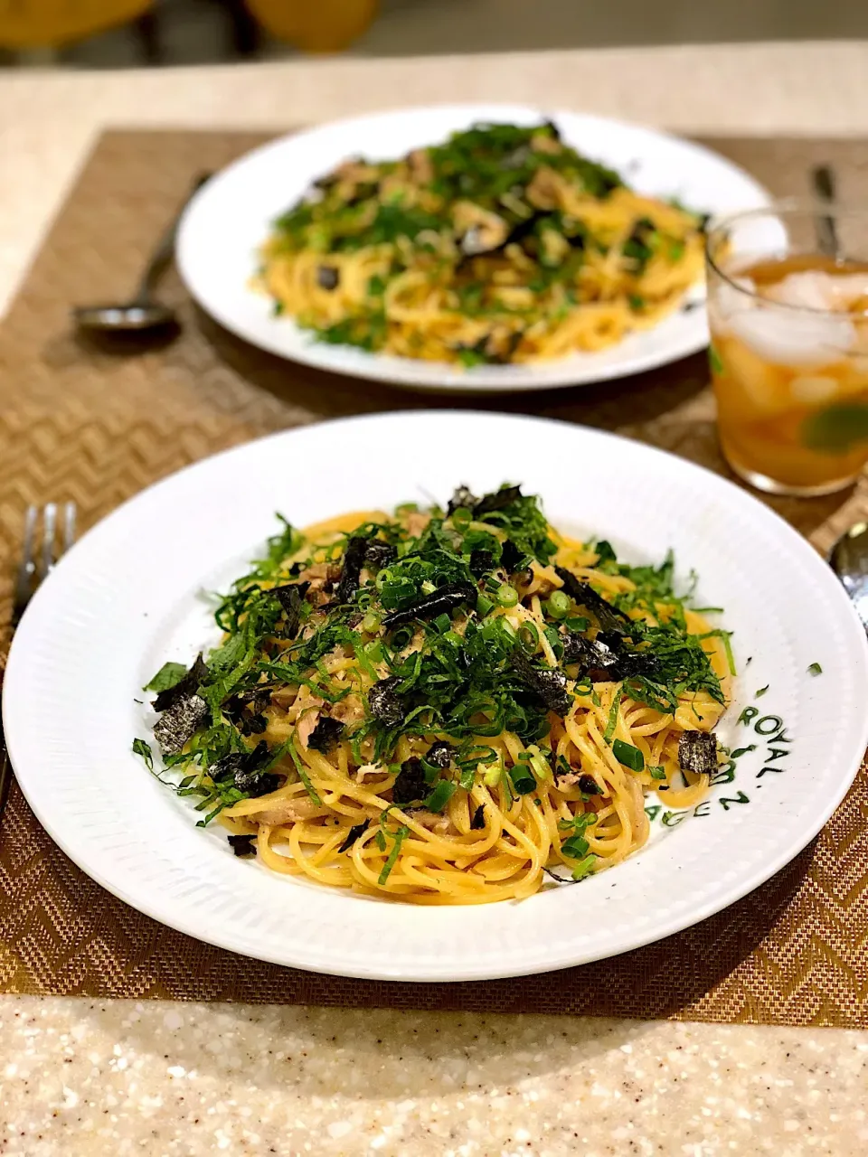 ツナと豚ロースとしめじの和風パスタ🍝|Mayumiさん