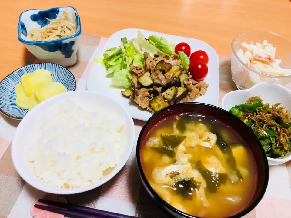 Snapdishの料理写真:茄子と豚肉の生姜炒め #2018  #おうちごはん #夜ごはん  #一人暮らし  #自炊|なべちゃんさん