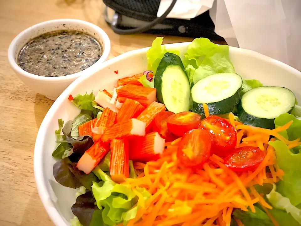 Kind of Salad@ Jones’ Salad BKK.|Chalinee Kalyanamitraさん