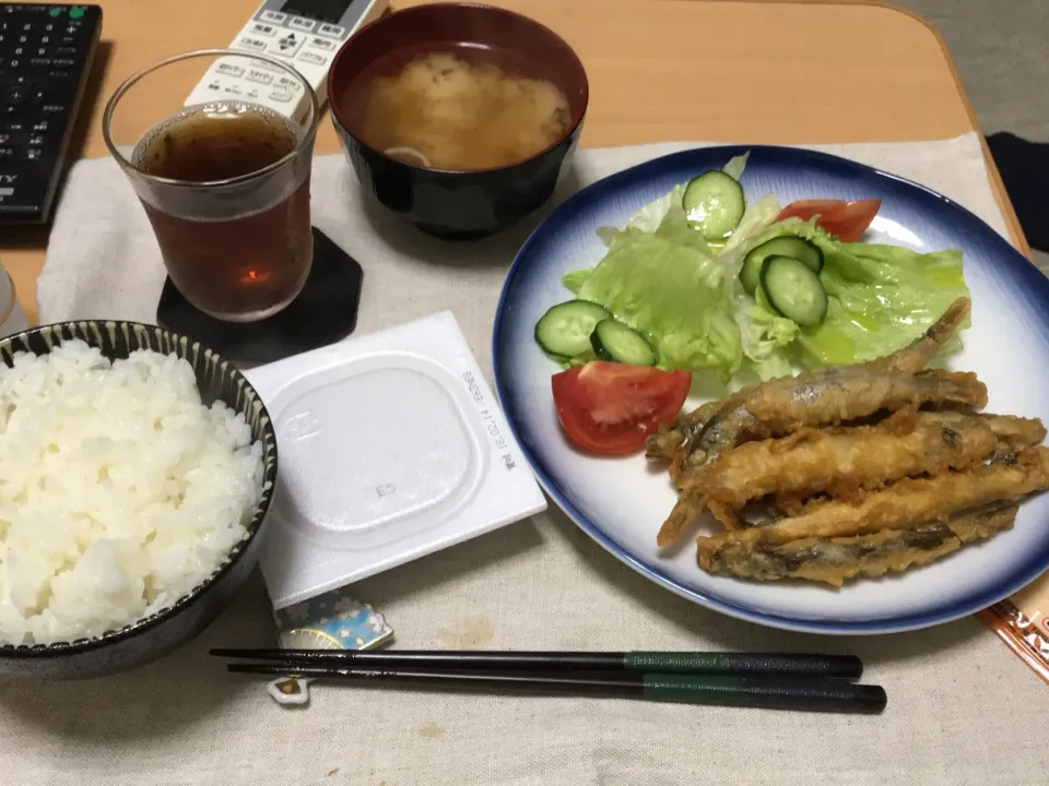 ししゃも唐揚げ定食|はやとさん